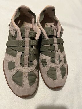 Diesel Women's Olive and Taupe Mixed-Material Athletic Sneakers